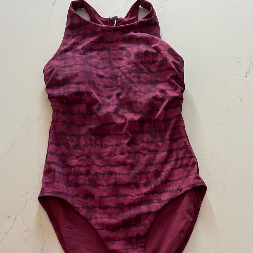 Women’s Athleta XXS tie dye One Piece Swimsuit